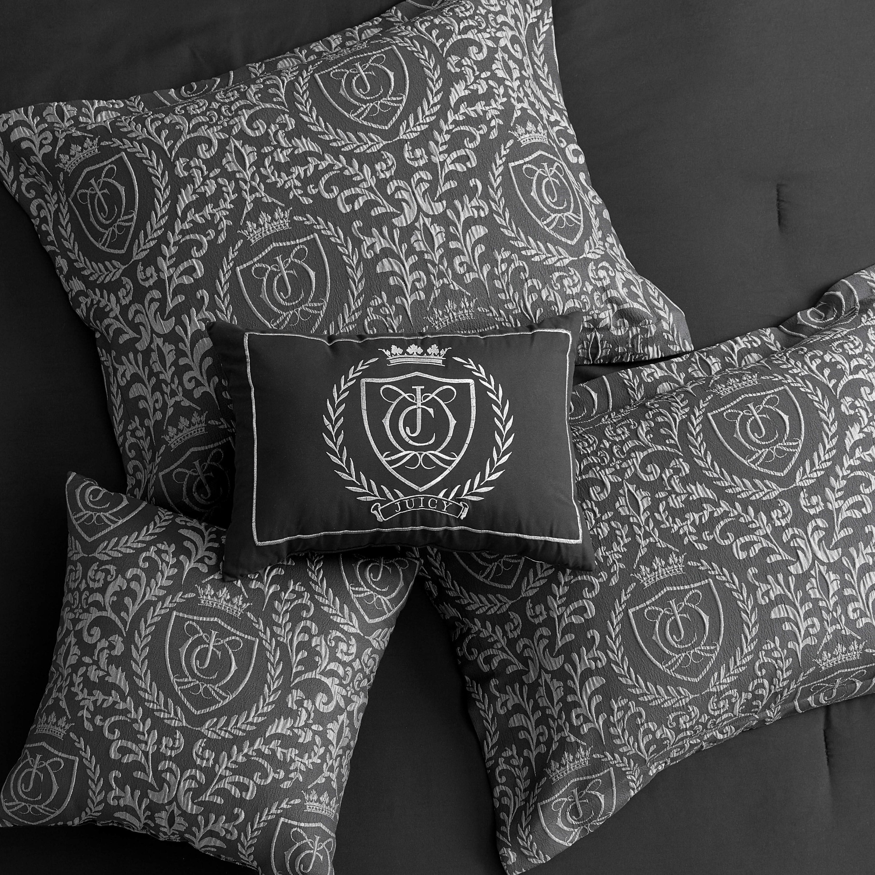 Dovona Comforter Set - Image 5