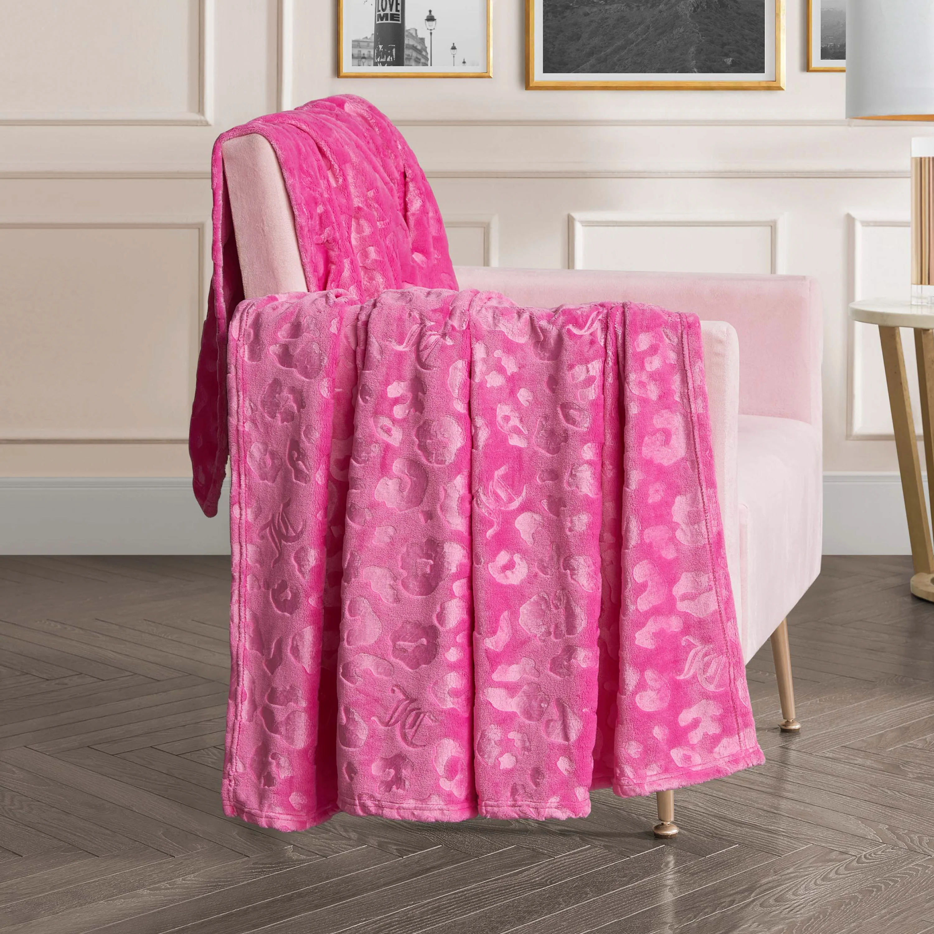 Embossed Plush Oversized Throw Blanket - Image 4