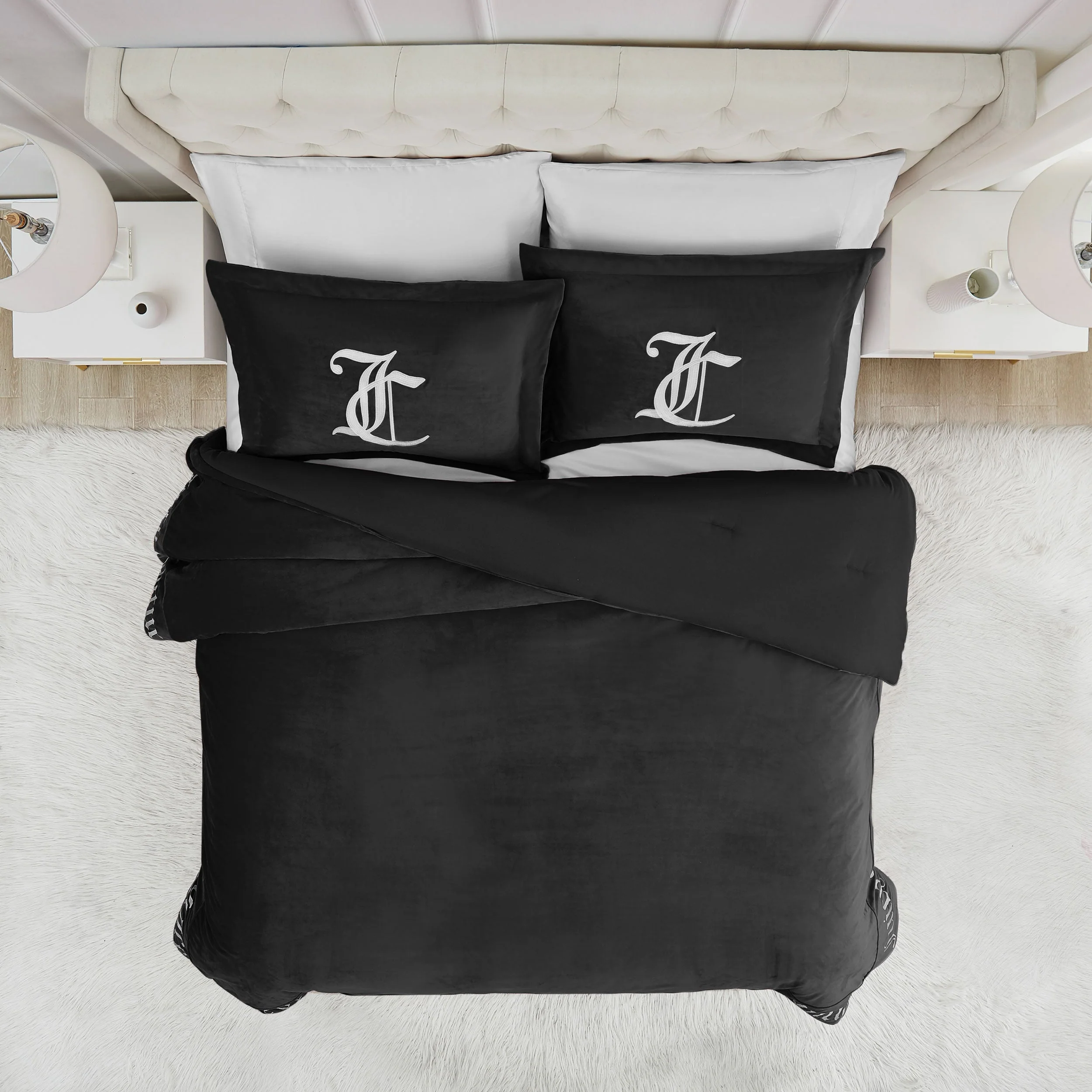 Gothic Comforter Set - Image 3