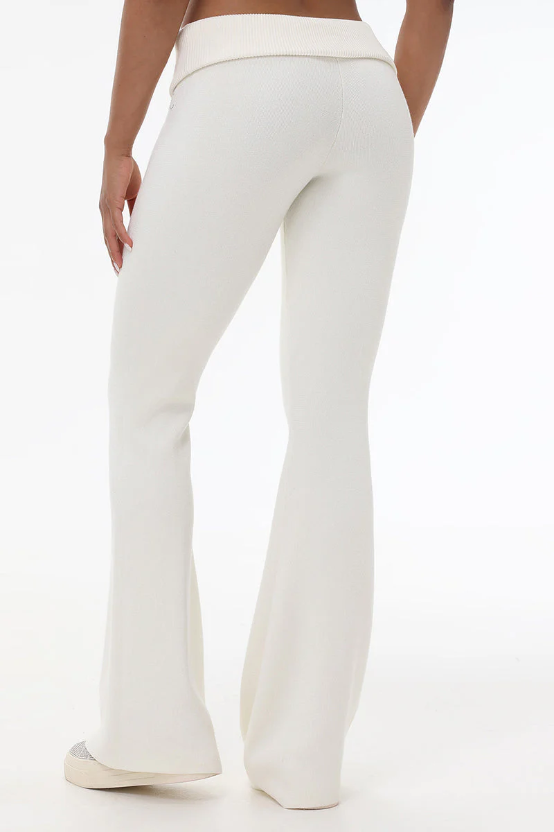 Low Rise Knit Flare Pants - Image 3