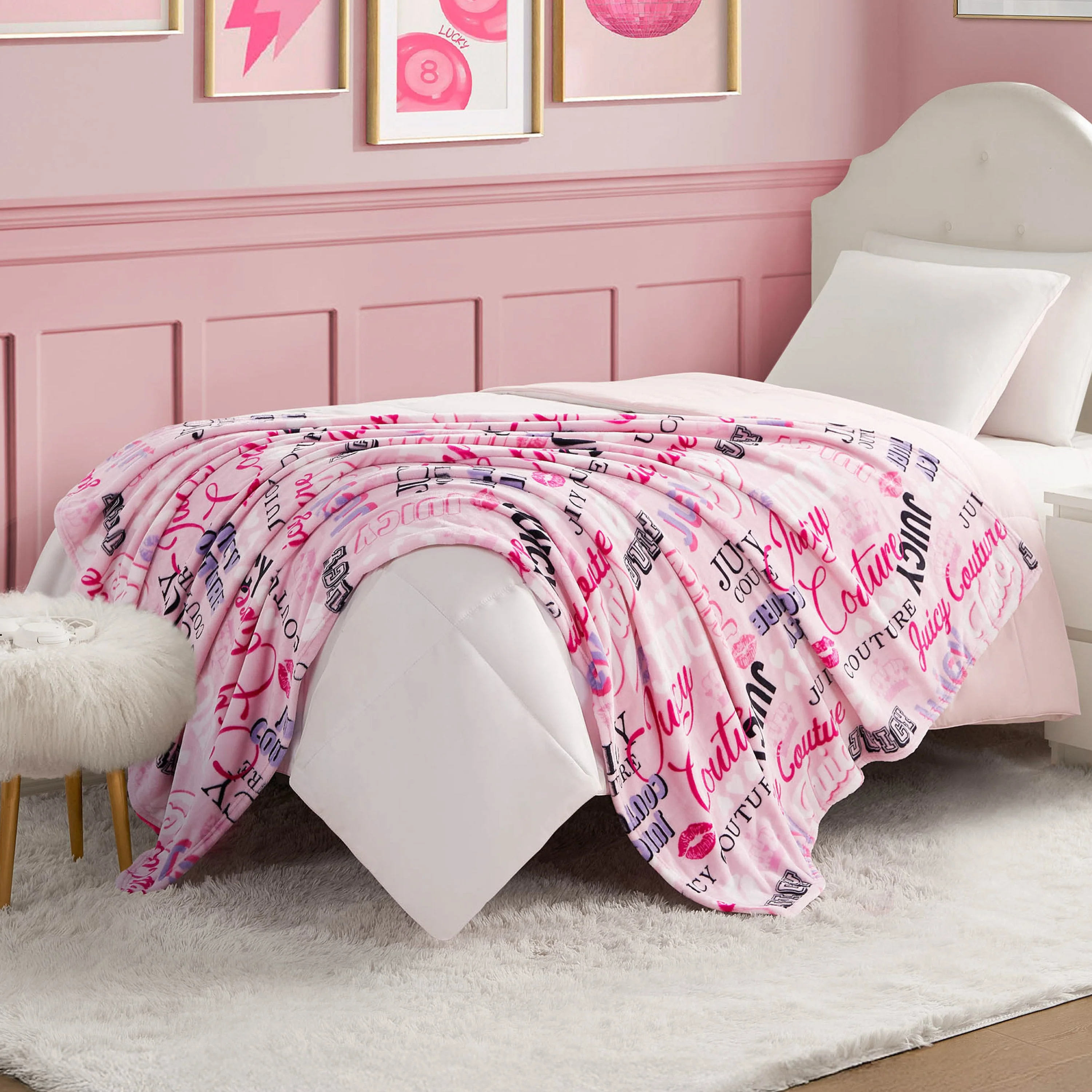 Plush Throw Blanket - Image 2