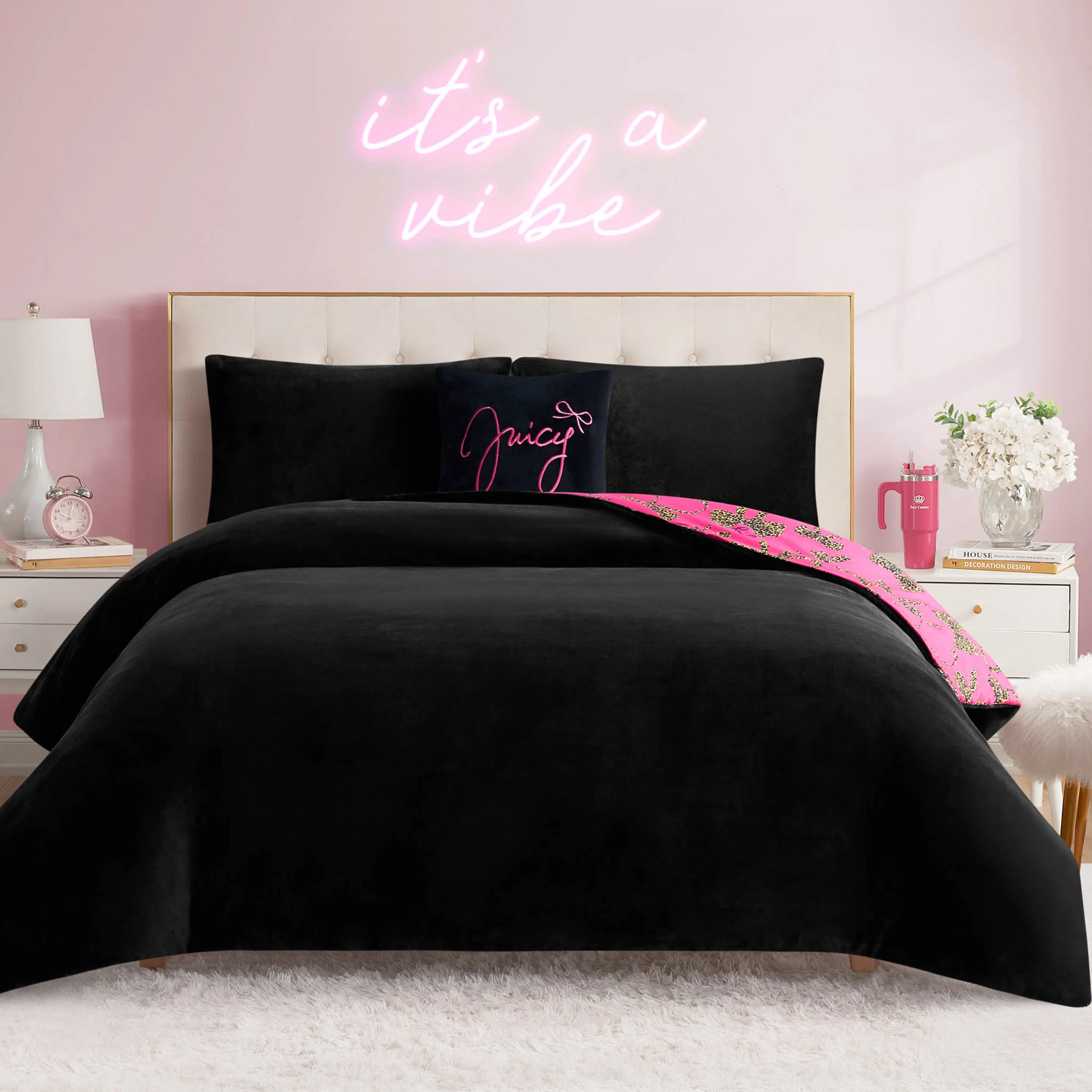 Solid Plush Reversible Cheetah Bows Comforter Set - Image 4