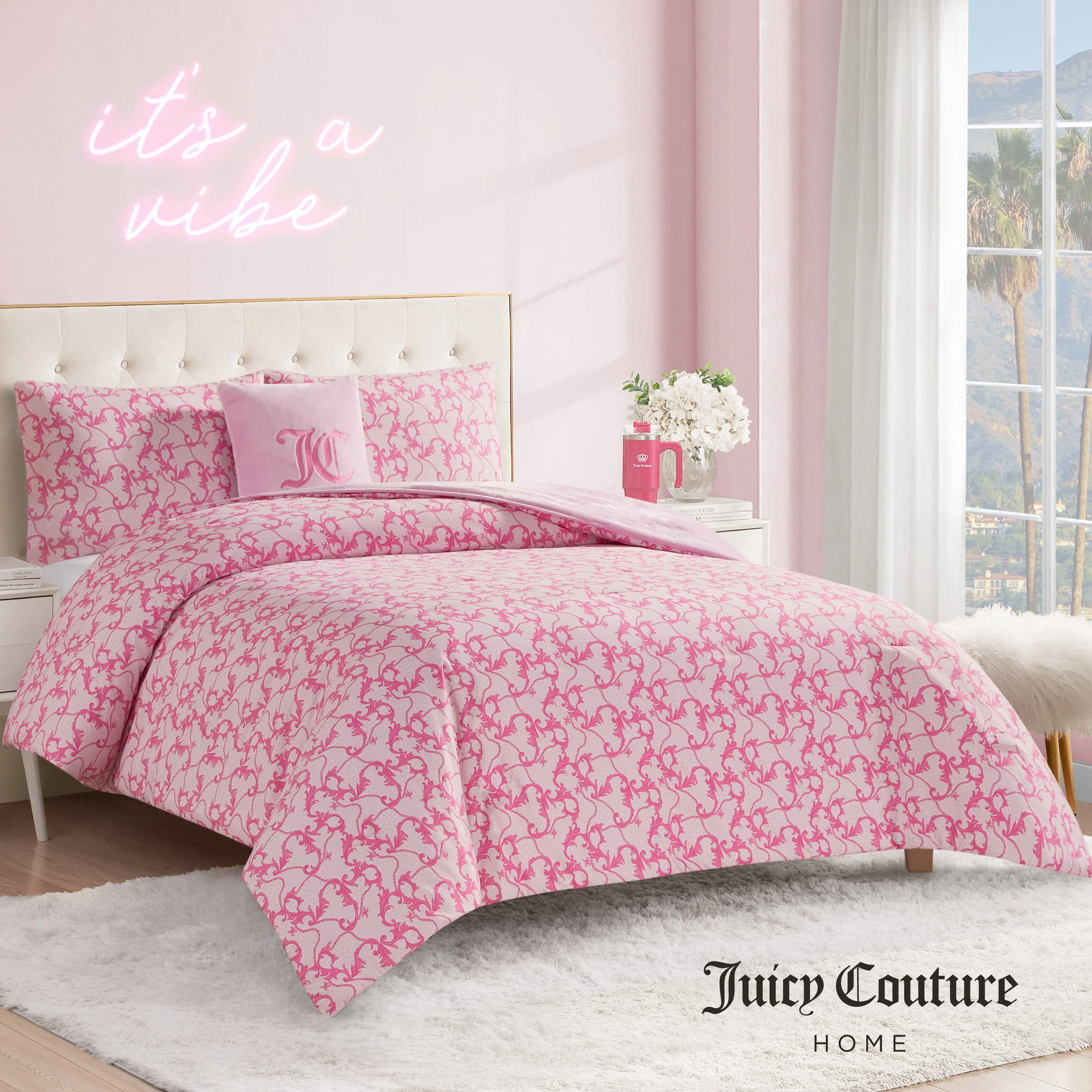 Solid Plush Reversible Cheetah Bows Comforter Set - Image 3